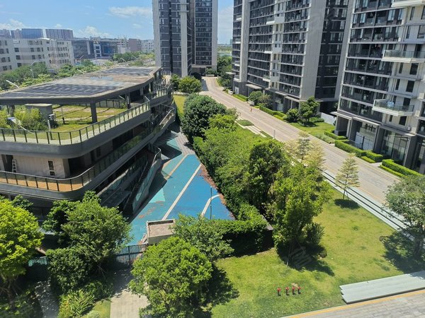 深圳宝安福永会展湾水岸广场a会展湾水岸 新出四房 干净整洁 停车方便