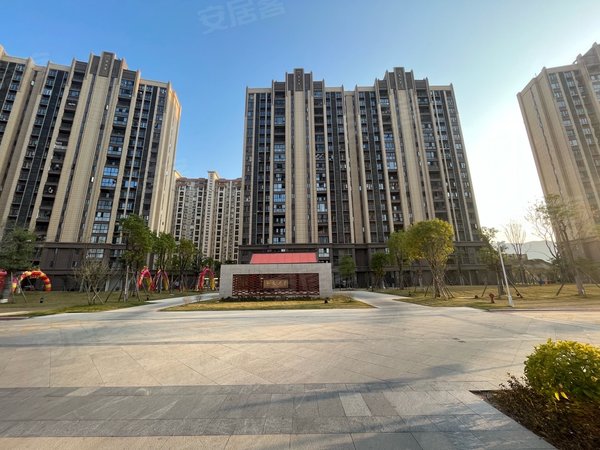 泉州鲤城浮桥金泰花园尚好家园旁明新中学后面金泰花园 全新精装未