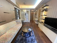 深圳龙华观澜龙华观澜百丽名苑精装两房，拎包入住，民用水电，免费停车出租房源真实图片