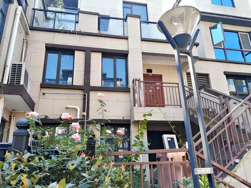 东方熙龙山院 毛坯中叠 露台 已花20万改造 赠 150平