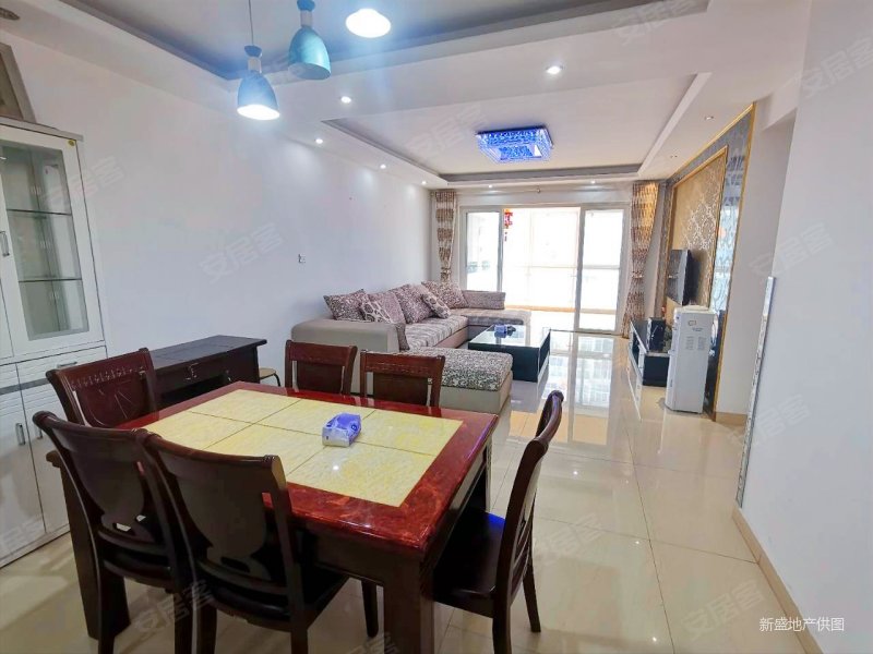 锦绣尚城 套三双卫 117平 好楼层 居家装修 76万有少