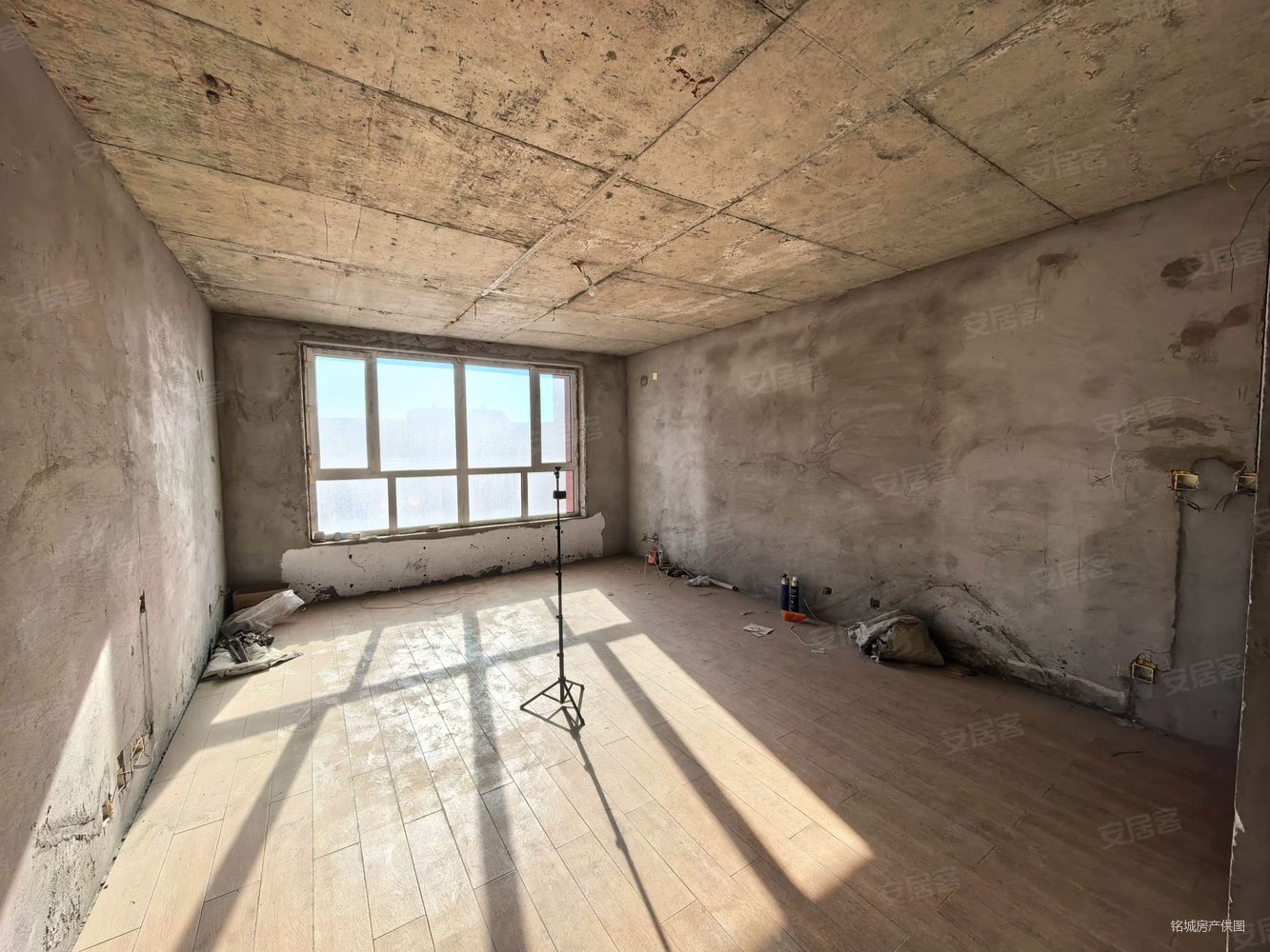 方悦名都3室2厅1卫141㎡南北70.5万