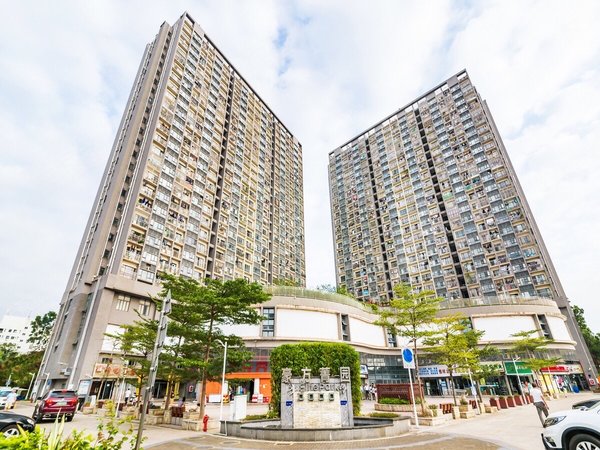 深圳坪山坪山豪方菁园14号地铁 燕子岭 保税区 萨米医院 豪方精装三室