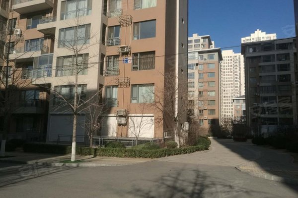 远洋风景名仕公馆