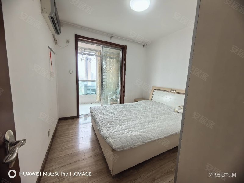 邯郸房产网>邯郸二手房>丛台二手房>中华北二手房>兰庭华府>800_600