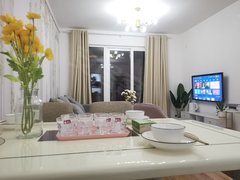 西安曲江新区曲江三小可月付短租整租三室天地源香都东岸金滹沱地铁口中海凯旋门拎包住出租房源真实图片