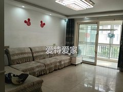 淮安涟水涟水大润发滨河新苑 3室精装修,1000一月出租房源真实图片
