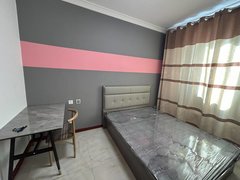 鄂尔多斯东胜铁西可月租 万家惠旁 万胜西小区 合租房卧室出租 可短租 随时看出租房源真实图片