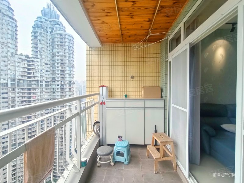 刚需两居 精装可拎包入住 高楼层视野好 临地铁 朝向好,华宇金沙港湾