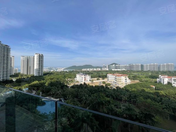 三亚吉阳大东海蓝色果岭(五期)半山半岛蓝色果岭三房入户花园豪华装修