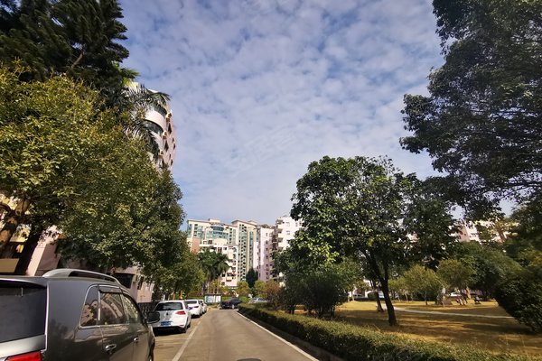 东城中心峰景台