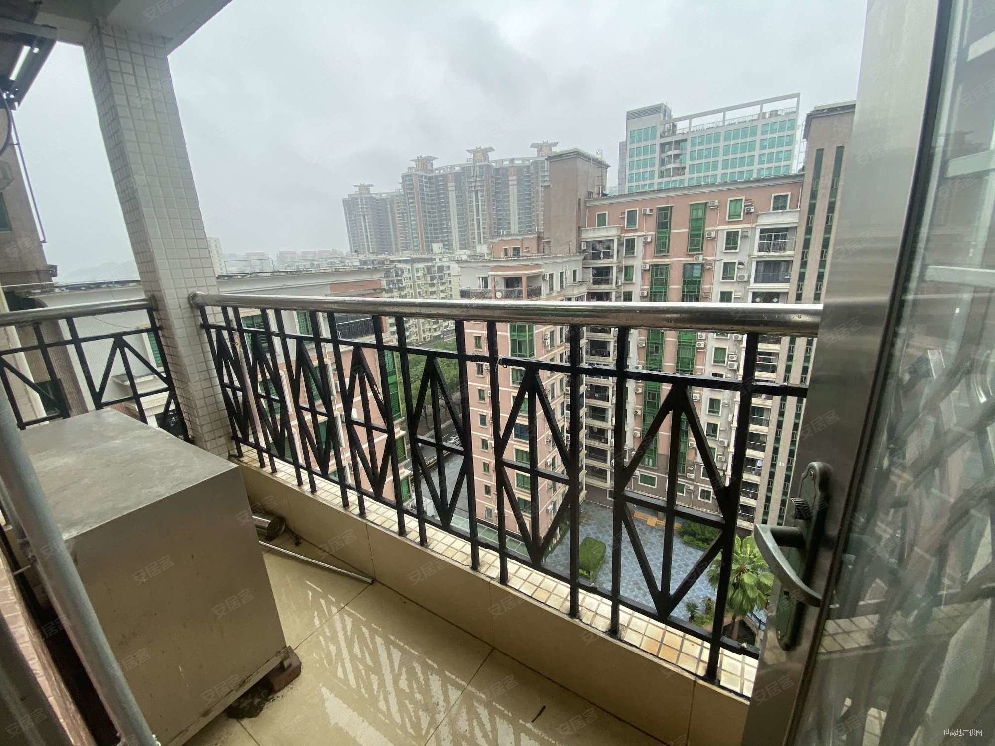 东莞房产网>东莞二手房>长安二手房>长安万达二手房>莲花住宅区>