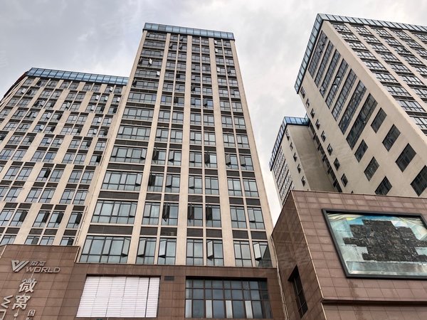 广州白云嘉禾望岗天瑞广场黄边白云大道北500米!电梯高层燃气做饭!