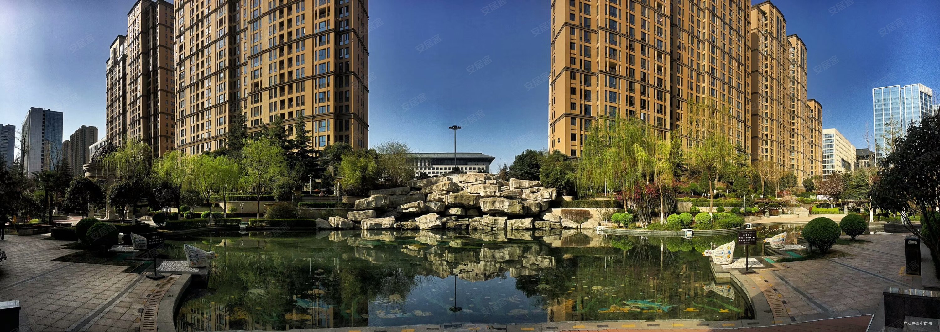 电梯房 保亿风景御园 南北通透 诚心出售 核心地段