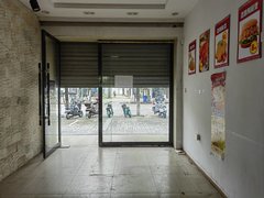 景德镇浮梁三贤湖没有转让费,1小临街店面出租,长年租价位有谈出租房源真实图片