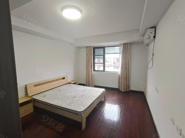 【多图】金山苑五区,虞山租房,金山苑五区 3室2厅2卫 房间客厅阳台是