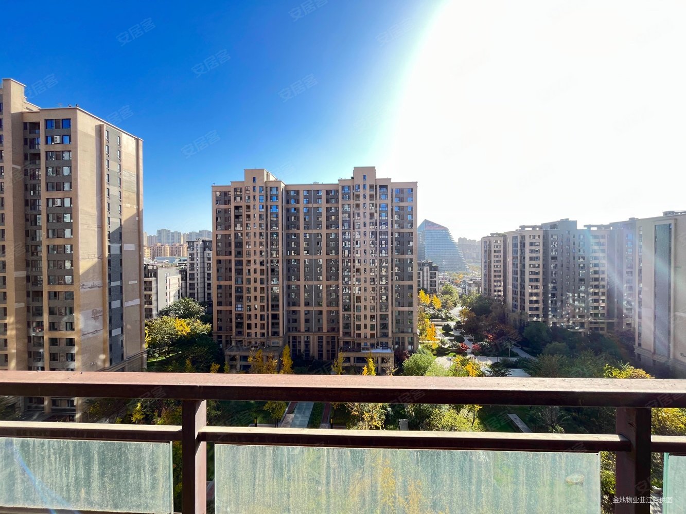 金地湖城大境天锦