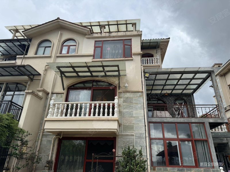 安宁市中心双拼别墅带200平米花园露台车库豪装一小安宁中学旁