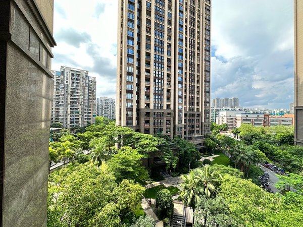 广州白云嘉禾望岗华发四季名苑华发四季名苑  高端社区 精装好房出租