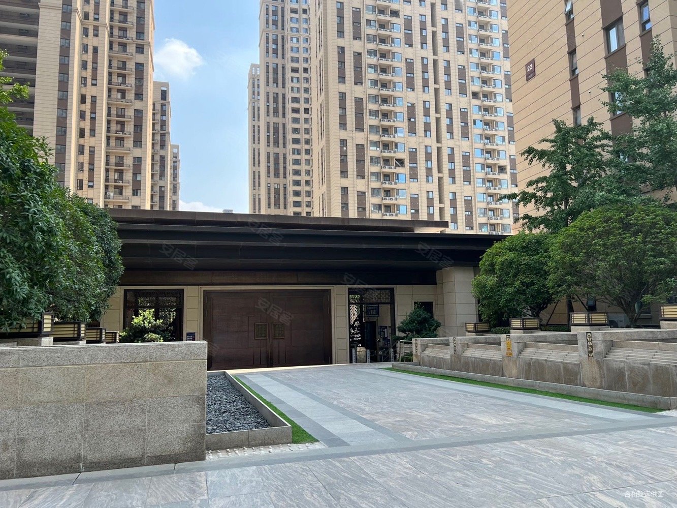 西安房产网>西安二手房>高新区二手房>科技六路二手房>保利天悦一期>