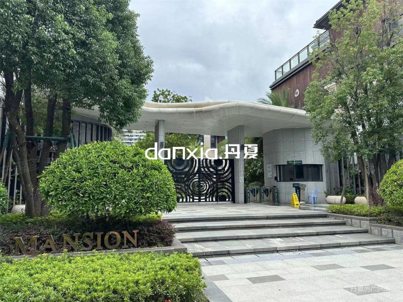 保利叁仟栋二期2居地铁电梯