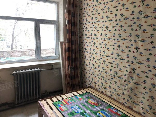 西宁城中饮马街西宁市第一中学家属院西宁市一中家属院,离大十字近