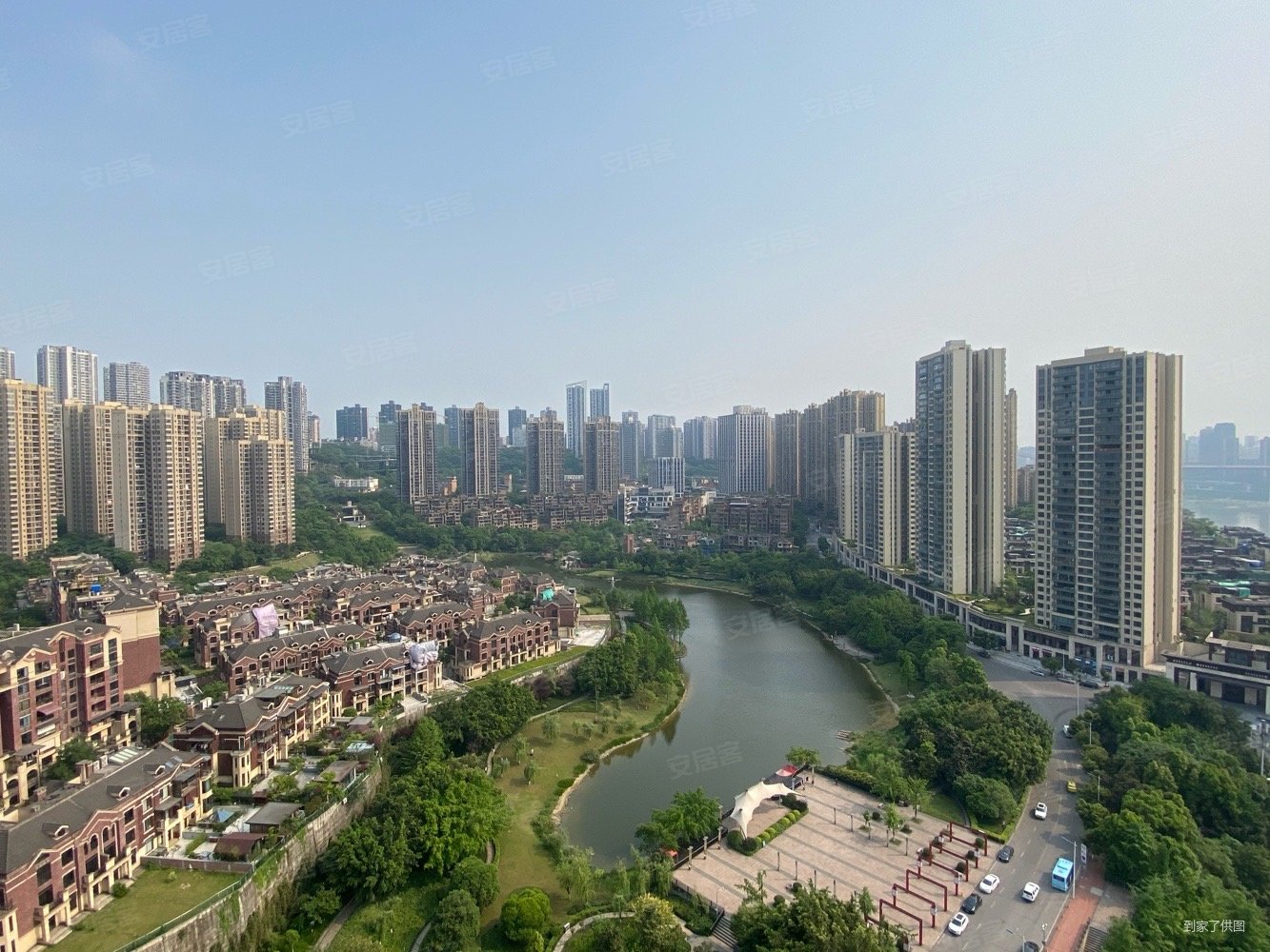 金辉御江府3室2厅2卫101.52㎡南177.88万