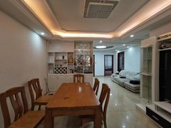 泰兴泰兴市区复兴路皇家水岸 3室1卫 南北通透 115平 精装修 拎包入住出租房源真实图片