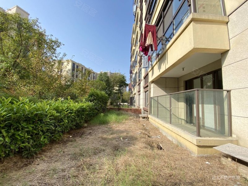 房东急售135万文昌府1楼带60平院子2房2卫纯洋房