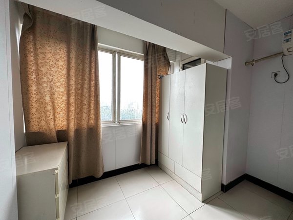 杭州钱塘下沙物美东城大厦东城大厦 押一付一 独门独户 独立厨卫 无