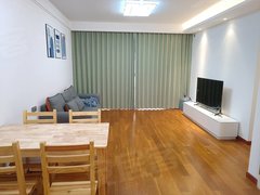桂林叠彩山水阳光城国奥城铂湾,精装3房2厅2卫,家具家电齐全,拎包入住出租房源真实图片