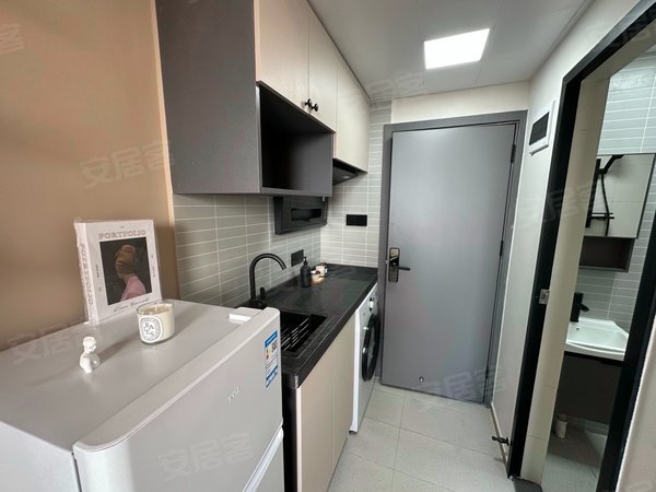 深圳龙岗坂田雪象花园新村深圳地铁十号线,近华为岗头天安云谷阳台