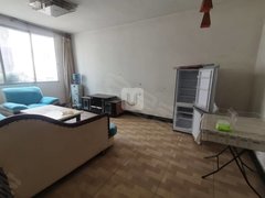 巴中巴州川剧团川剧团小区 普装两房带电梯 四小近的很 拎包入住出租房源真实图片