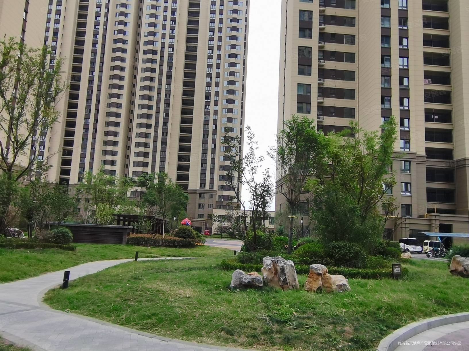 带储藏室 好楼层,荣盛蓝山郡二手房,119万,3室2厅,2卫,140平米-临沂