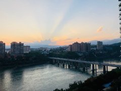 西双版纳景洪龙舟广场沧江壹号 2室1厅1卫出租房源真实图片