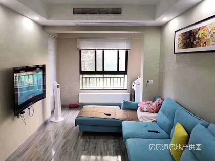 南北通透户型装修轻奢风 8ebf5b6d98d30c24671c6bbe057338cd-420x315c.jpg