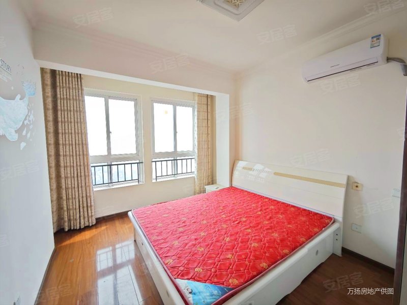 犀浦新城 高楼层视野开阔 采光好 商圈完善 地铁口200米,傲城二手房