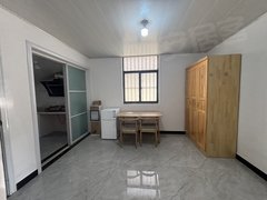 东海东海市区中央广场东蔡塘民房，三楼 采光好 好停车，干净整洁出租房源真实图片