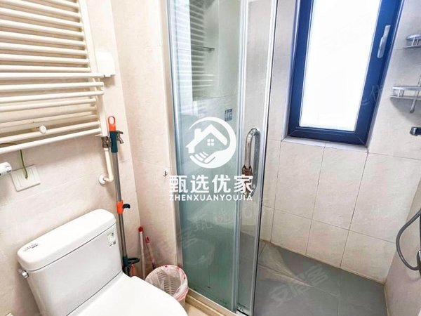 济南历城历城周边中海珑岸珑岸好房推荐!三室两厅两卫!精装修!自主标准!拎包入住!出租房源真实图片