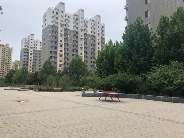 新出南海家园五里两居出租临近中汽科技有限公司附近