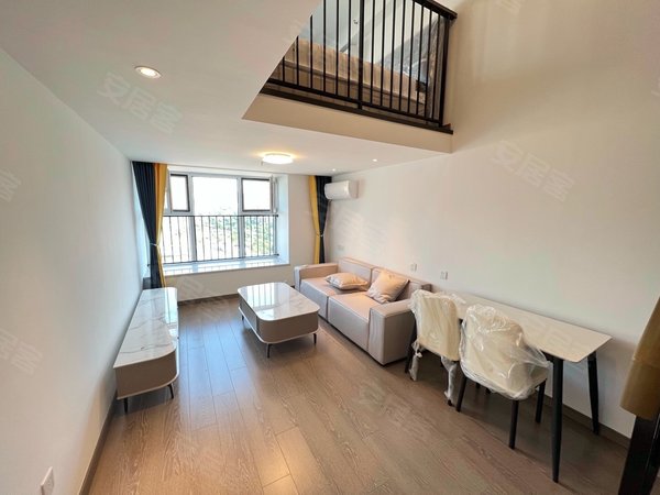 济南高新汉峪汉峪光年汉峪奥体舜泰 精装复式公寓 南向采光特别好