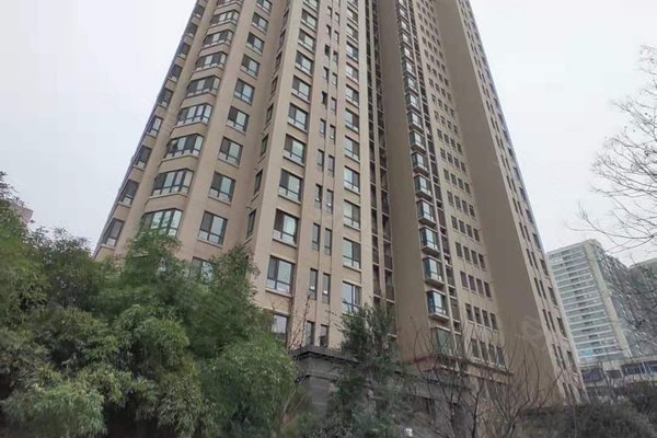 荣城小区优点,不足,西安荣城小区怎么样,荣城小区周边房产中介经纪人