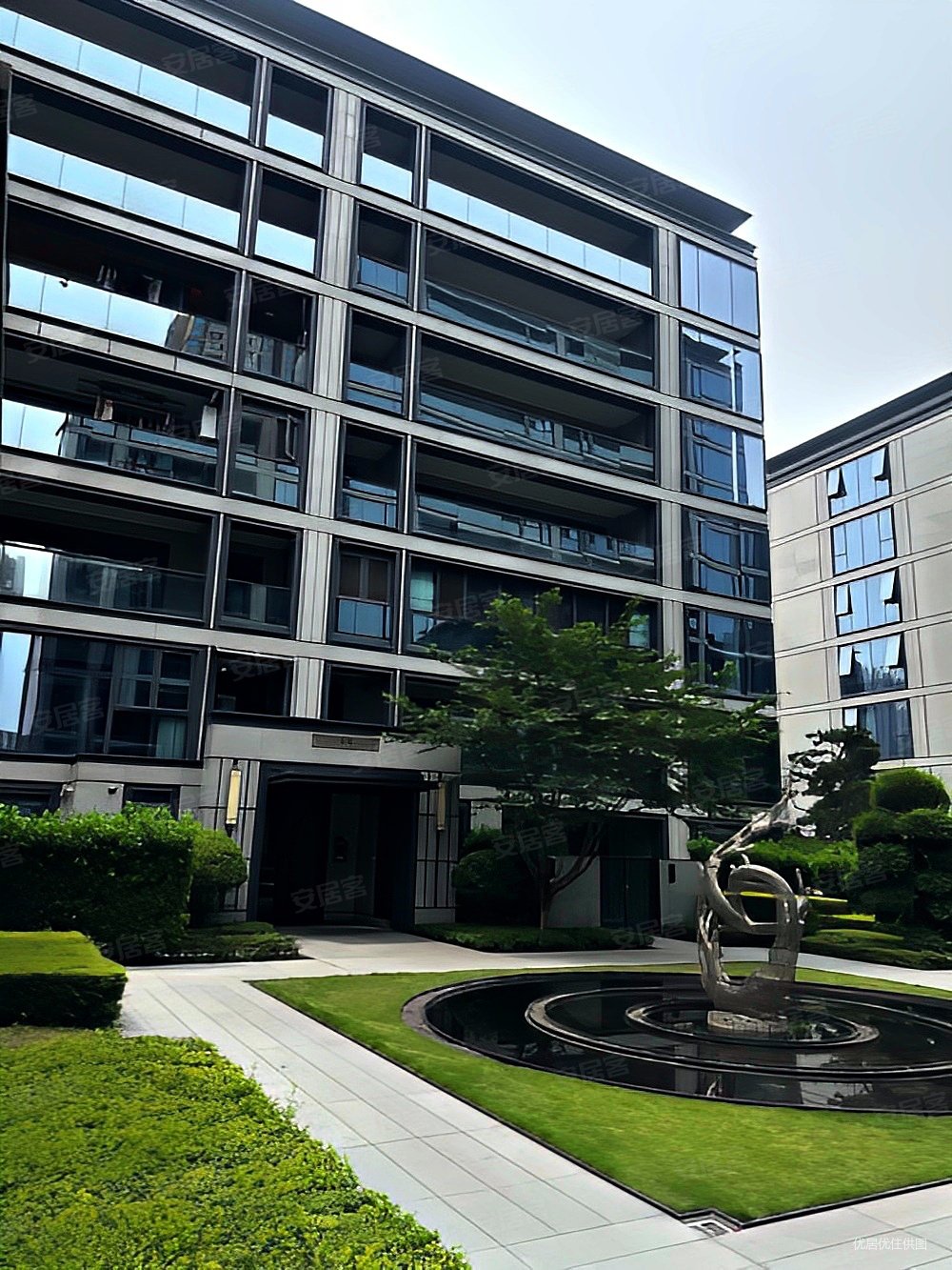 国宾壹号院南苑丶循环重庆山水丶师法意式园林丶开创式spi景观