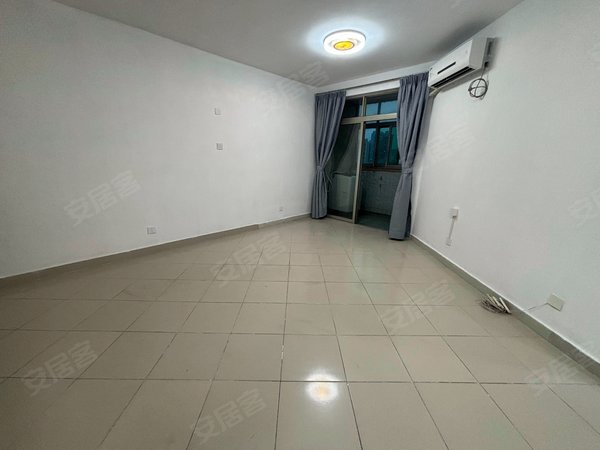 【多图】银庄大厦,皇岗租房,福民地铁站,空房三房实惠出租,交通便利.