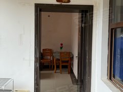 五指山通什三月三国际购物广场翡翠谷生态度假山庄 1室1厅1卫出租房源真实图片