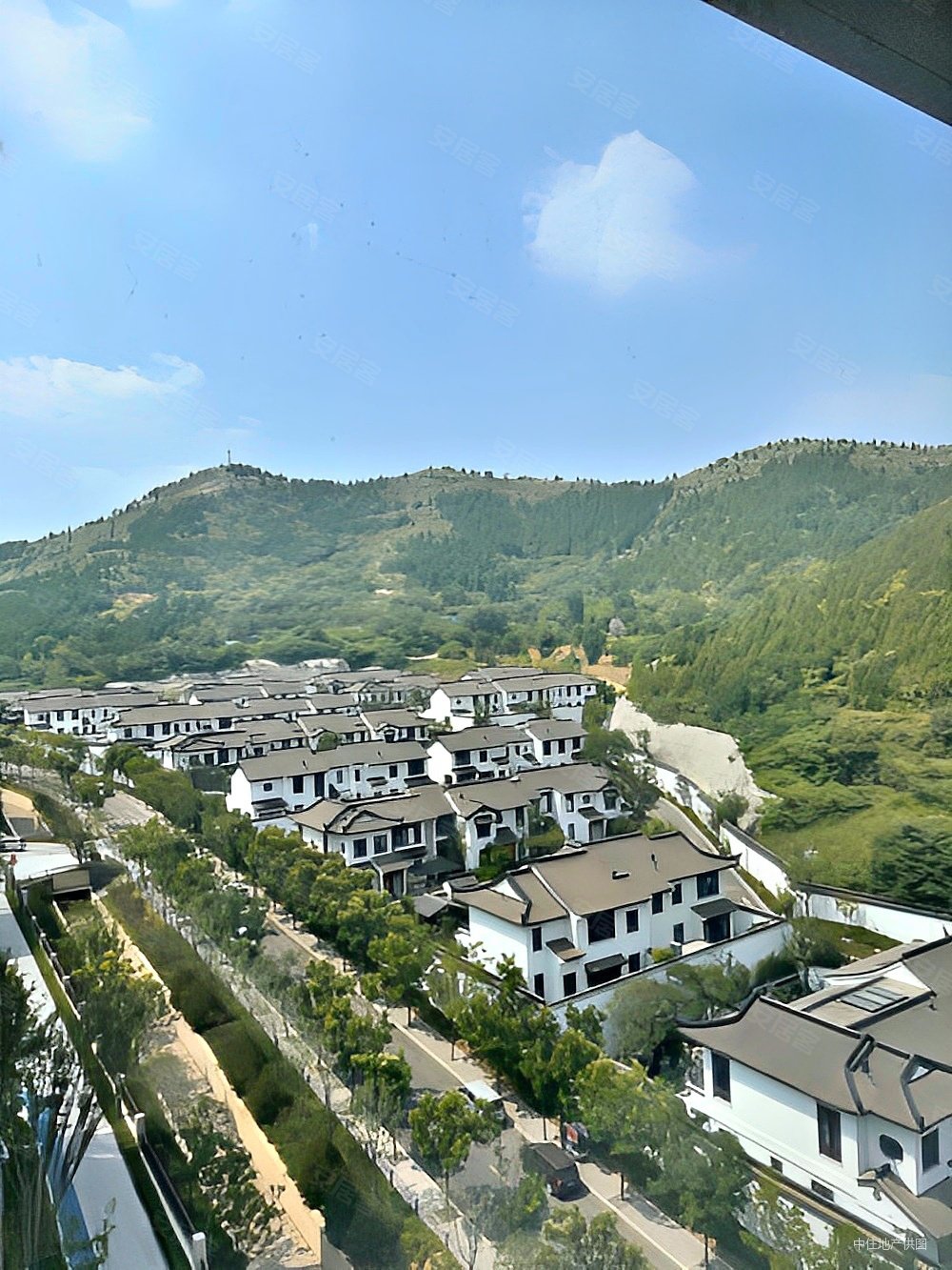 旅游路玉兰花园四期山景洋房 有车位地下室 舜山府 济南院子