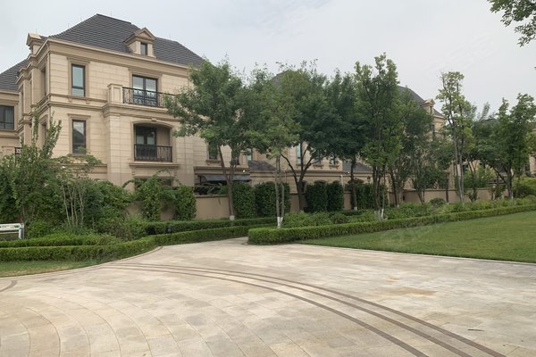 理想之城玫瑰园