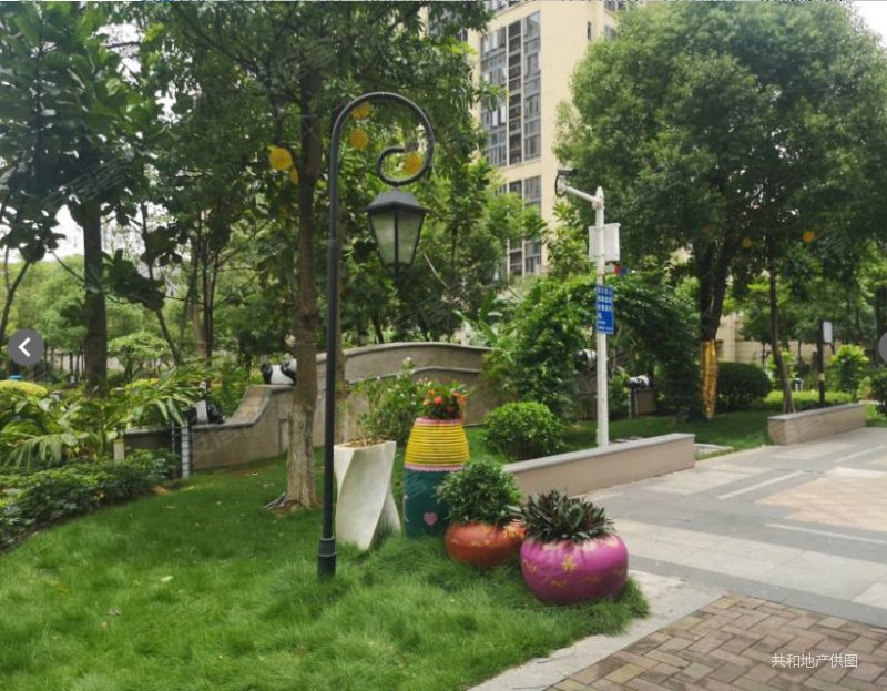 广州房产网>广州二手房>花都二手房>花东二手房>富力金港城(北区)>800