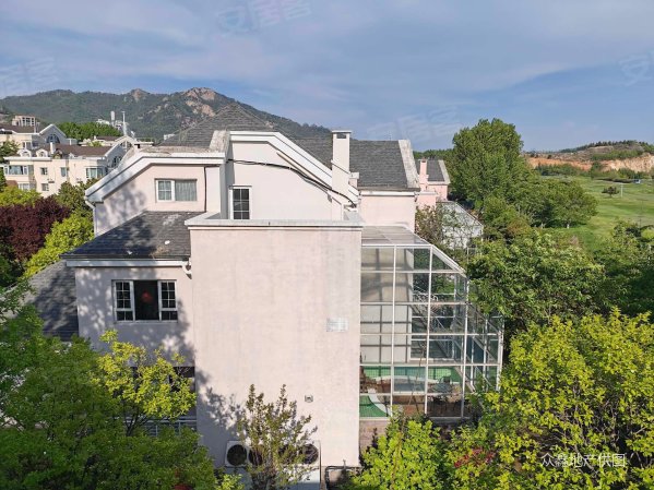 鲁邦悦海豪庭(别墅) 商品住宅 交通便捷 超低密度 满五