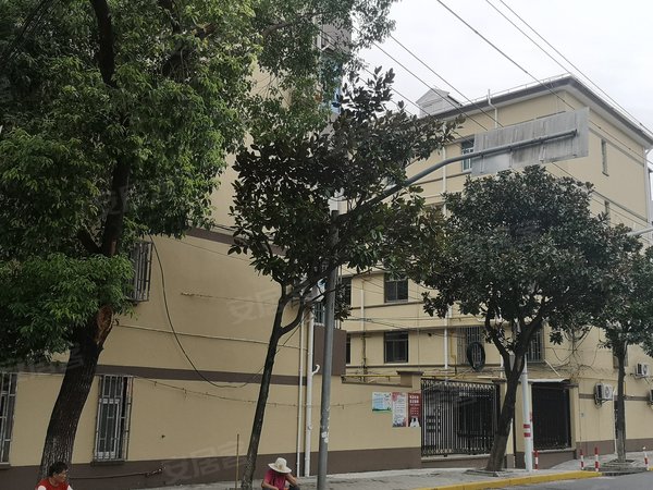 上海奉贤奉城曙光新村二村出租  曙光新村 一室一厅  1400 办居住证